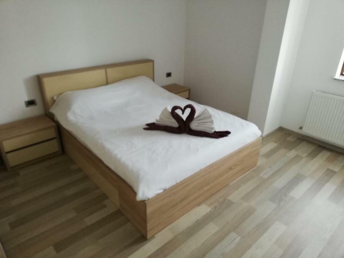 Ferienwohnung Coresi Isaran 35 Brașov Exterior foto